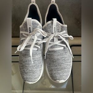 Women’s Addidas size 8